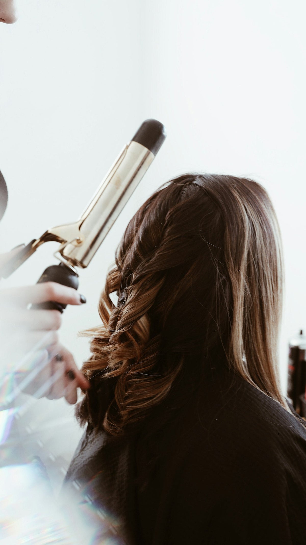 Haarstyling im Salon – Frisurentrends Herbst 2026