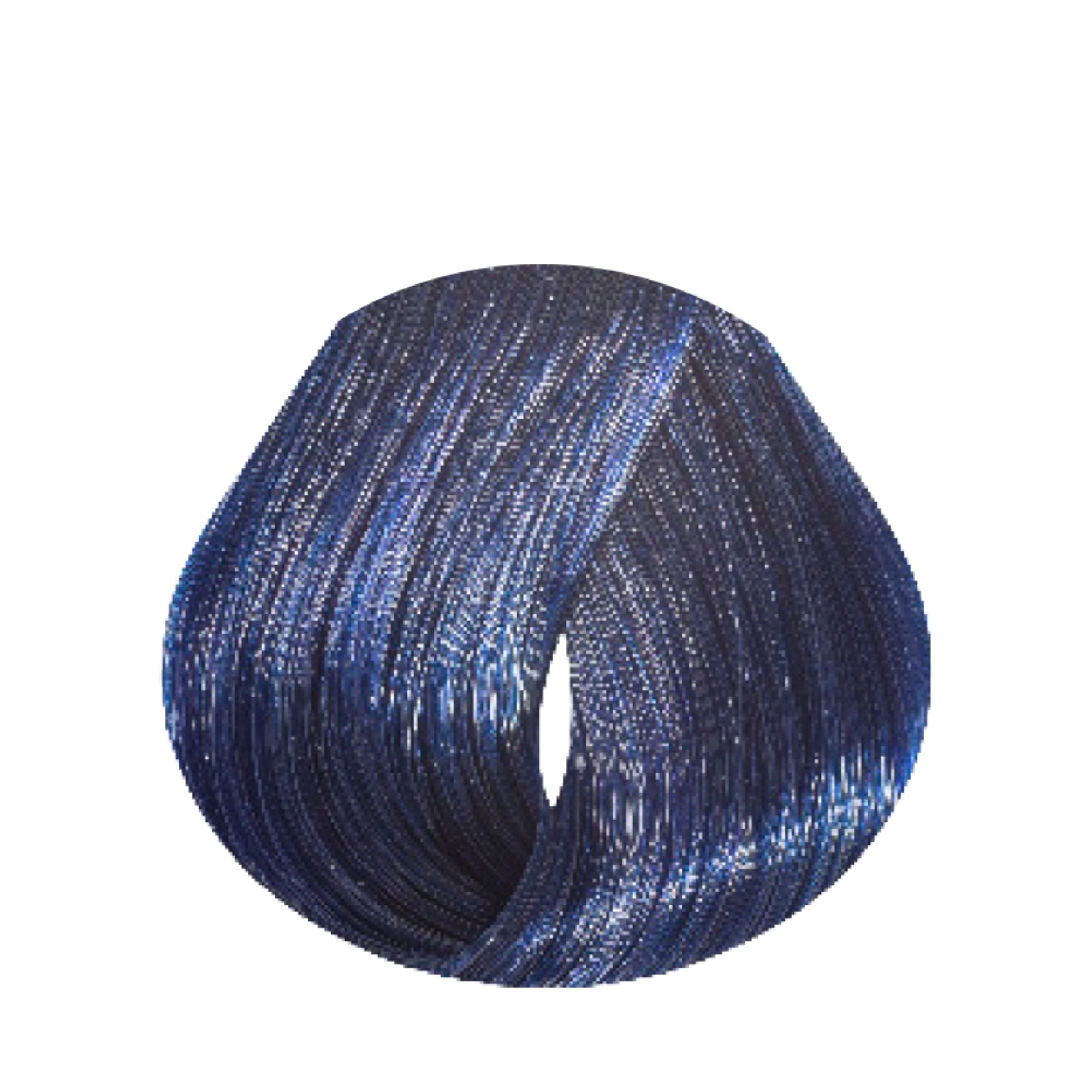 Evo Hue.Verse Permanent Colour Intense Blue – Farbergebnis auf Haarsträhne