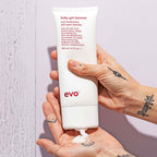 Evo Baby Got Bounce Curl Treatment 200 ml Rückseite mit Anwendung