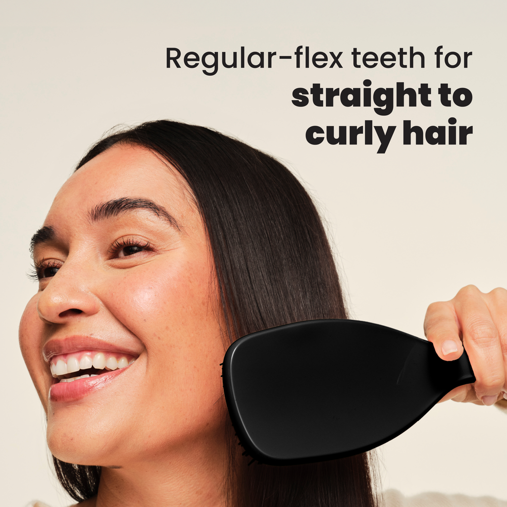 Tangle Teezer Ultimate Detangler Large im Einsatz bei langem Haar