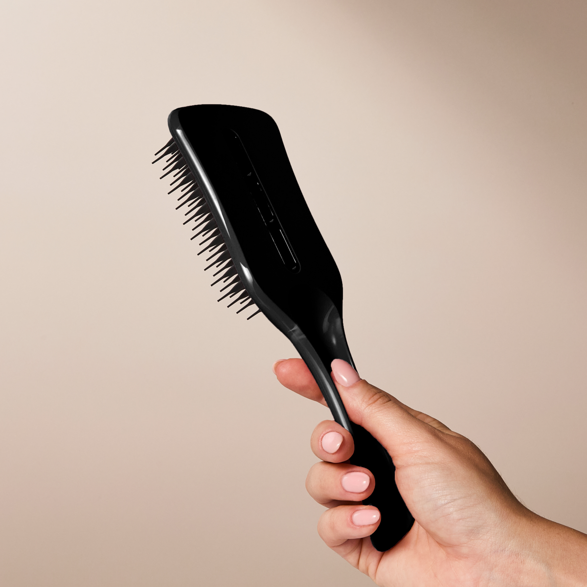 Tangle Teezer Easy Dry and Go Föhnbürste in Jet Black von der Seite