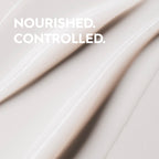 Kerasilk Bändigender Conditioner, cremige Textur in Nahaufnahme