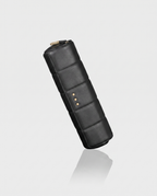 GHD Heat-Resistant Styler Bag & Mat – Studio-Aufnahme der schwarzen Tasche mit ghd Gold-Detail