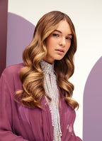 Model mit gepflegtem Haar, Kevin Murphy Visionary Volume Kampagne